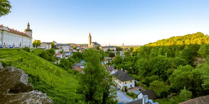 Jarní romantický pobyt v Kutné Hoře: degustační večeře nebo relaxační lázeň