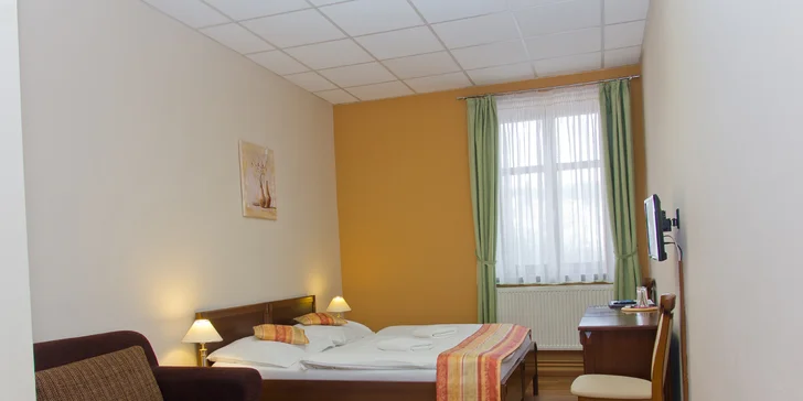 Zimní relax v Jeseníkách: Wellness saunový svět, polopenze i skipas v ceně