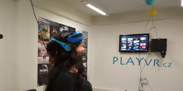 60 min. zábavy ve virtuální realitě s absolutní volností pohybu pro 1-5 os.