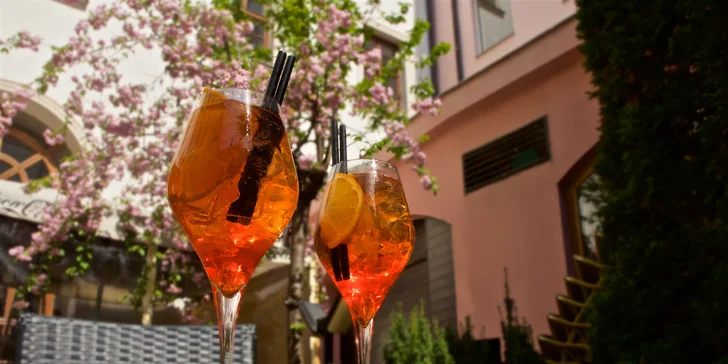 Pohoda s drinkem v ruce: 2× osvěžující Aperol Spritz