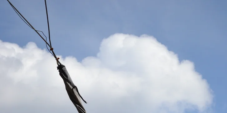 Vertical park: obří houpačka, bungee trampolína a horolezecká stěna