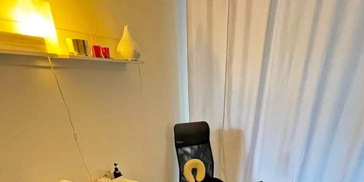 Na výběr je masáž zad a šíje, nebo celotělová.