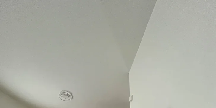 Samozřejmostí je televize a Wi-Fi připojení.