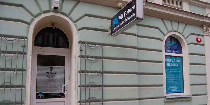 Hodina virtuální reality pro skupinu i jednotlivce: objevujte, pařte, bavte se
