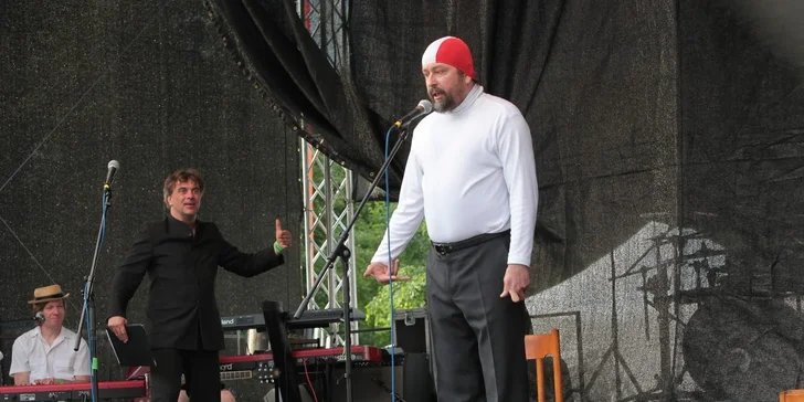 Lístek na festival humoru Komedy Fest: Sokol, Pavlásek, Holubová i Klepl