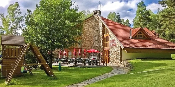 Aktivní dovolená na Lipně: polopenze a slevy na relax i sport