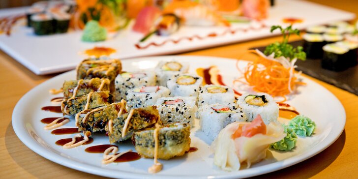 13, 22 nebo 28 kousků sushi v dobře hodnocené restauraci Umami v centru