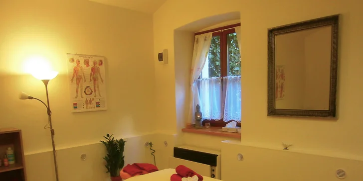 V opojení vůně: levandulová relaxační masáž v délce 75 minut