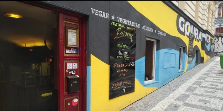 Kurz vegetariánského vaření: indický eintopf, kofty, kořeněná raita a halva