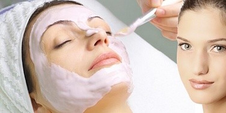 Kompletní kosmetika vč. masáže a ošetření ultrazvukovou špachtlí