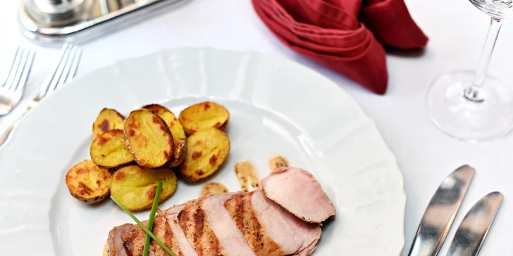 3 chody v srdci Prahy: na výběr i svíčková s knedlíkem či panenka z grilu