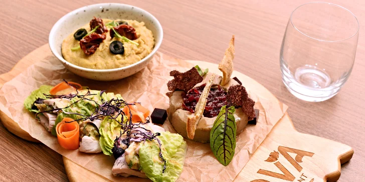 2× 4chodové menu ve hvězdném podání: telecí líčka či asijská treska i s vínem