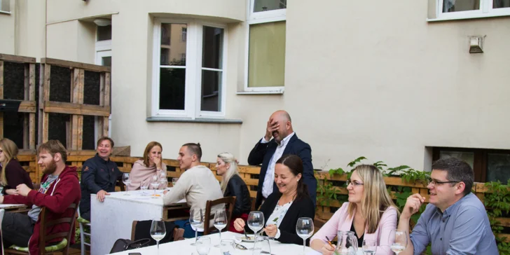 Degustace italských vín a jídel s výkladem a ukázkami vaření