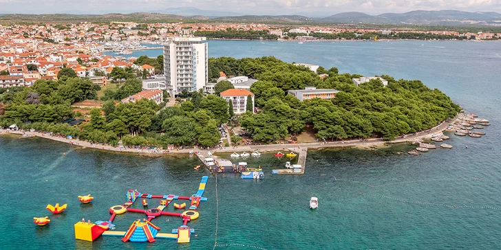 Dovolená v letovisku Vodice s polopenzí či light all inclusive, až 2 děti zdarma