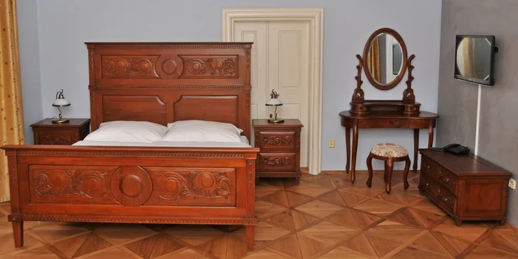 Jsou tu krásné pokoje, které prošly citlivou rekonstrukcí. 