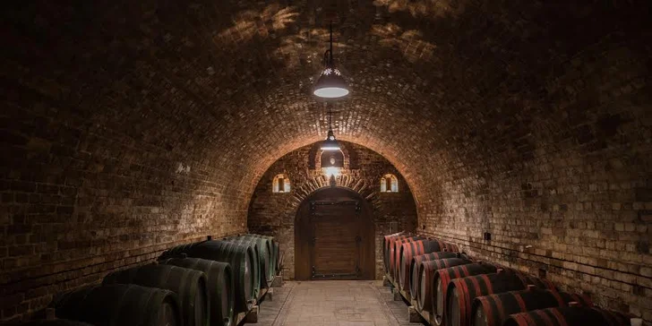 Relax na západě Slovenska: Svätý Peter s polopenzí a degustací vín