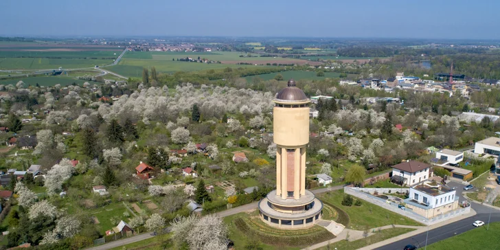 Vstup na rozhlednu Vodárna v Kolíně s interaktivní expozicí