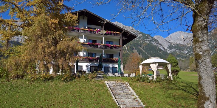 Za túrami do Dachsteinu: pobyt v Rakousku se snídaněmi a kartou výhod