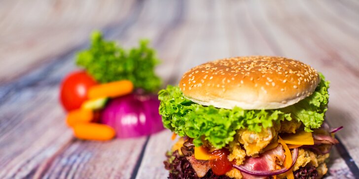 Kuřecí burger, twister nebo dětské menu s hranolky a pitím dle výběru