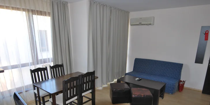 Letecky na Sluneční pobřeží: apartmány kousek od pláže, děti platí jen letenku