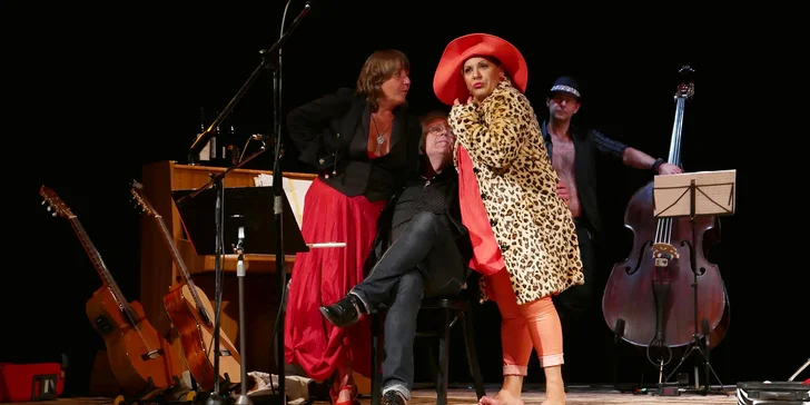 Představení Carmen Y Carmen s Dagmar Peckovou a Bárou Hrzánovou