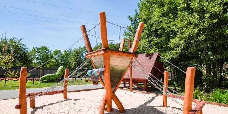 Navštivte park plný dinosaurů a zábavy: 2denní vstup do polského Zatorlandu