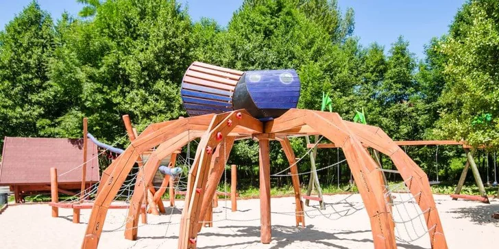 Navštivte park plný dinosaurů a zábavy: 2denní vstup do polského Zatorlandu
