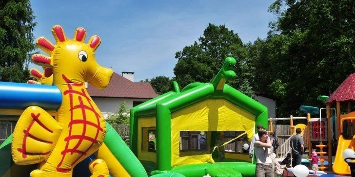 Navštivte park plný dinosaurů a zábavy: 2denní vstup do polského Zatorlandu