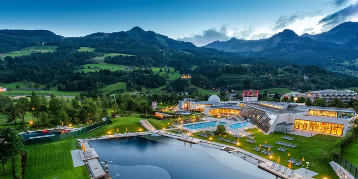 Alpské lázně Gastein (500 m) rozhodně stojí za návštěvu. 