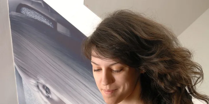 Nový střih vlasů s možností ombre hair či barvení