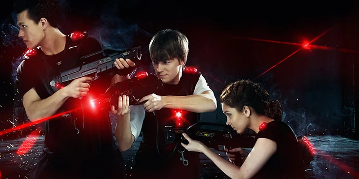 Adrenalinová hra laser game v LazerFun