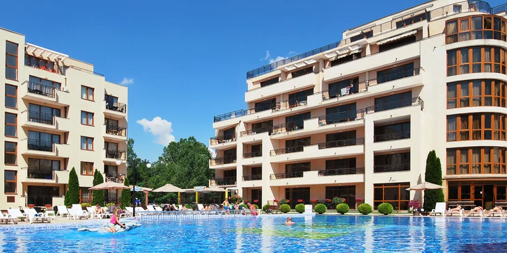 Letecky na Sluneční pobřeží: apartmány kousek od pláže, děti platí jen letenku