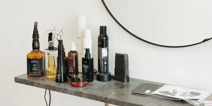 V ceně máte i mytí hlavy kosmetikou na míru od značky Previa a závěrečný styling. 