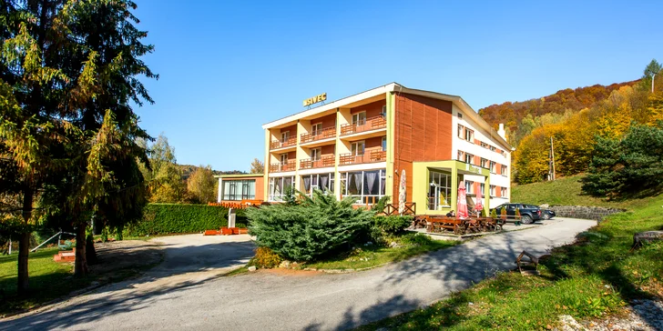 Slovenský kras s polopenzí, neomezeným bazénem i vířivkou až na 8 dní