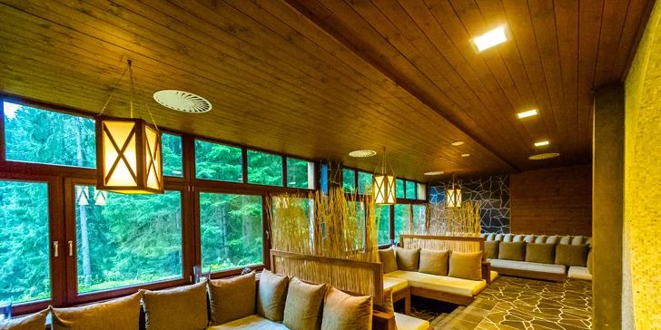 Stylová horská chata v Nízkých Tatrách: 2–5 nocí s polopenzí a wellness