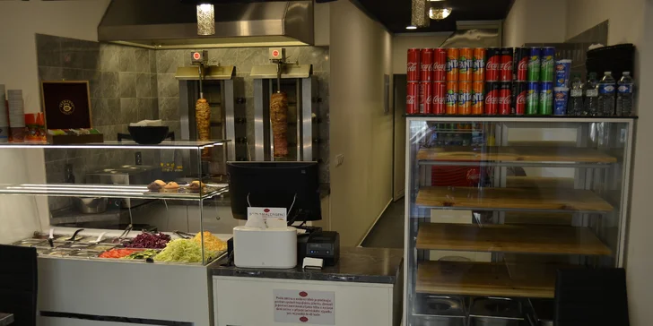 Křupavá pizza nebo dvě dle výběru z 5 variant v srdci pražských Vinohrad