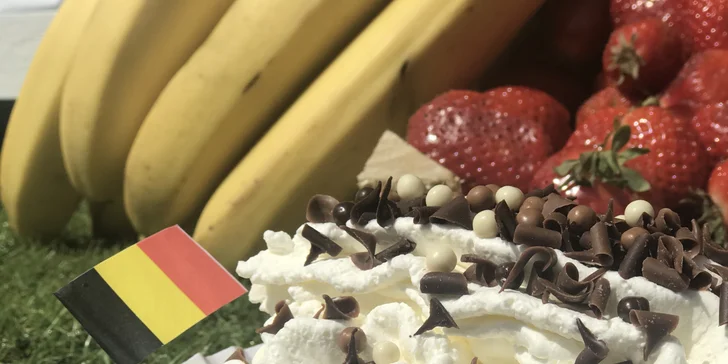 Sladká svačina u hlaváku: Pravé belgické waffle a teplý nápoj dle výběru