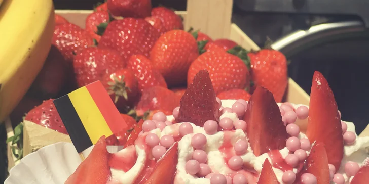 Sladká svačina u hlaváku: Pravé belgické waffle a teplý nápoj dle výběru