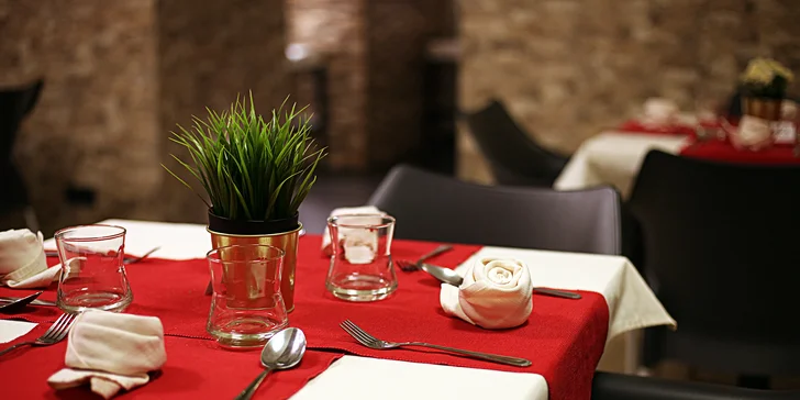 Pravá italská pizza a nealko nápoj pro 1 i 2 v restauraci s italským kuchařem