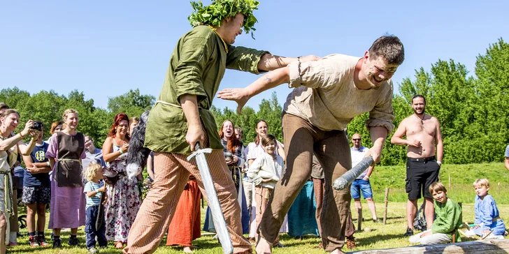 Země Keltů v Nasavrkách: prohlídka archeoskanzenu, hry, průvodce i jídlo v hostinci