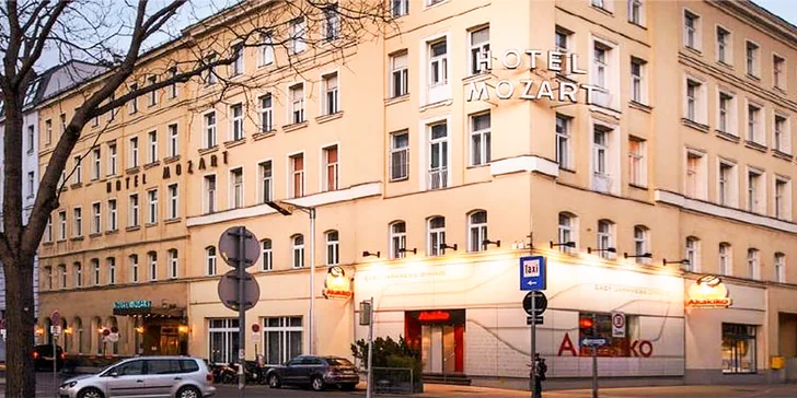 Díky zastávkám vlaku a metra, které jsou kousek od hotelu, se všude snadno dostanete