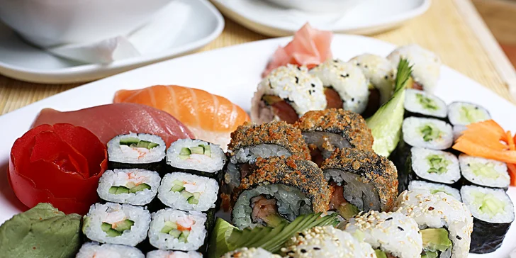 Sushi sety 22, 35 a 36 ks i s polévkou miso nebo Tom Yum Kay