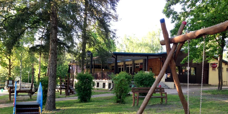 Týdenní dovolená v bungalovu na Slapech pro 3 osoby včetně POLOPENZE