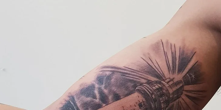 Nové tetování od tatéra Wang D z DA Ink u náměstí Jiřího z Poděbrad