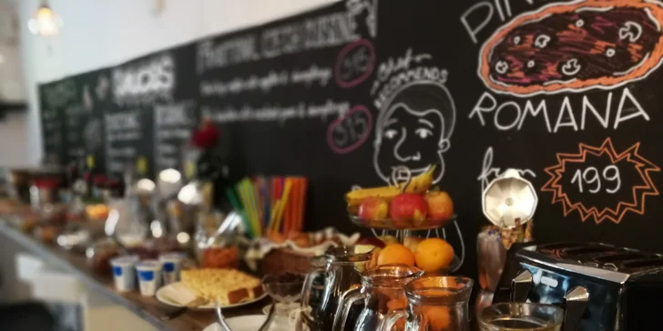 Začněte den vydatnou snídaní: all you can eat i s nápoji u Národní třídy