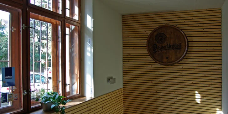 Hovězí tatarák pro partu přátel v restauraci Pohádka