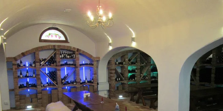 Podzimní relax v resortu Vigvam s wellness, polopenzí i degustací vín
