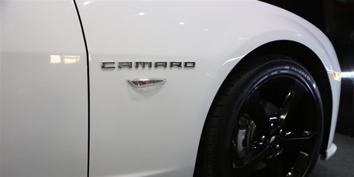 Zapůjčení luxusního sporťáku Chevrolet Camaro na den nebo na víkend