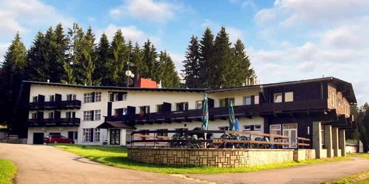 Rožnovské pivní lázně: pivní doktorát s degustací nebo procedury v lázních