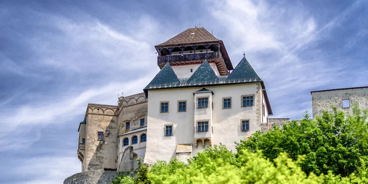 A hrad v Trenčíně je pouze 20 minut odtud.